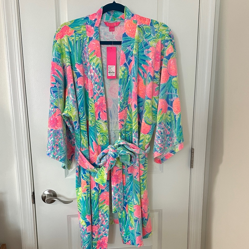 NWT L/XL Lilly Pulitzer Elaine Robe multi swizzle in reduced